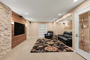 1047 Bayswater Dr, Union, KY 41091 - Photo 32