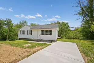 1 Lakeland Ct, Williamstown, KY 41097 - Photo 2