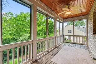 3189 Manor Hl, Latonia, KY 41015 - Photo 16