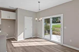 6374 Greenmere Cir, Independence, KY 41015 - Photo 6