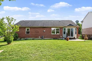 6360 Deermeade Dr, Florence, KY 41042 - Photo 2
