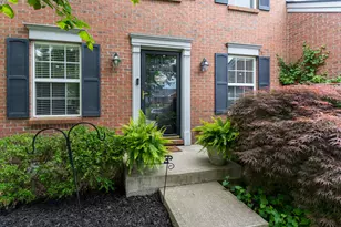 6333 Deermeade Dr, Florence, KY 41042 - Photo 2