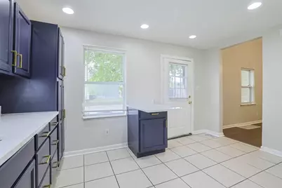 315 Adela Avenue, Ludlow, KY 41016 - Photo 6