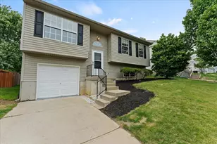 1046 Fallbrook Dr, Elsmere, KY 41018 - Photo 2