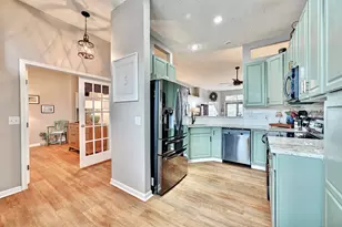 1475 Atlanta Ct, Florence, KY 41042 - Photo 8