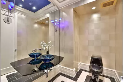 100 W Rivercenter Boulevard #PH3B, Covington, KY 41011 - Photo 30