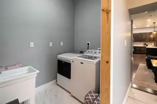 634 Roberts St, Newport, KY 41071 - Photo 12