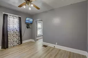 2444 Warren St, Covington, KY 41014 - Photo 4