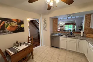 316 War Horse Pl, Crestview Hills, KY 41017 - Photo 10