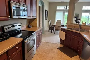 442 Breezewood Ct, Ludlow, KY 41016 - Photo 8