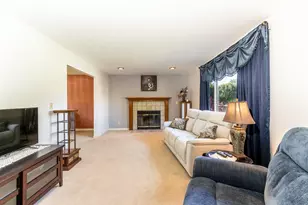 6049 Tosha Dr, Burlington, KY 41005 - Photo 8