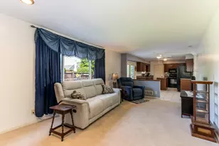 6049 Tosha Dr, Burlington, KY 41005 - Photo 10