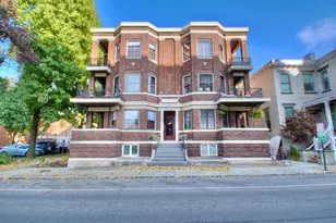 128 E 5th St, Covington, KY 41011 - Photo 2
