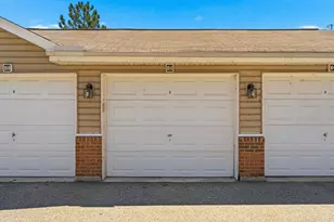 527 Ivy Ridge Dr, Newport, KY 41076 - Photo 4