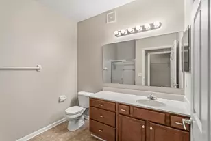 527 Ivy Ridge Dr, Newport, KY 41076 - Photo 22