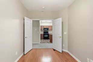 527 Ivy Ridge Dr, Newport, KY 41076 - Photo 6