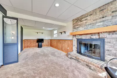 355 Merravay Drive, Florence, KY 41042 - Photo 4