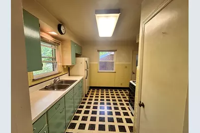 1005 Rose Circle, Park Hills, KY 41011 - Photo 6