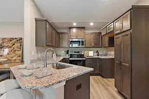 4728 Bentwood Hills Dr, Wilder, KY 41071 - Photo 6