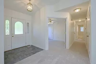 9164 Evergreen Dr, Florence, KY 41042 - Photo 8