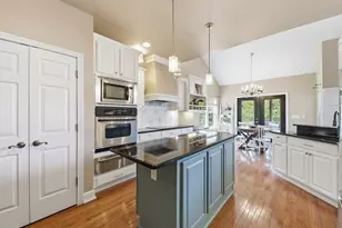 9526 Harpers Ferry Dr, Florence, KY 41042 - Photo 4