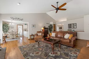 2177 Treetop Ln, Hebron, KY 41048 - Photo 8