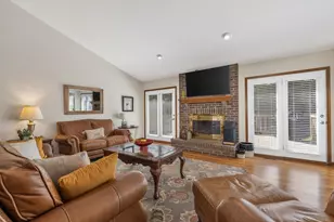 2177 Treetop Ln, Hebron, KY 41048 - Photo 6