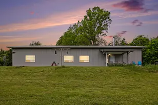 8768 Stonehouse Rd, Alexandria, KY 41001 - Photo 2