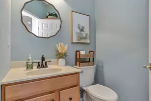 8419 Old World Ct, Union, KY 41091 - Photo 12