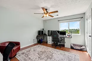 440 Lakeview Dr, Newport, KY 41071 - Photo 12