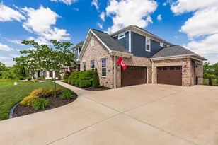 2664 Buckeye Ct, Villa Hills, KY 41017 - Photo 2