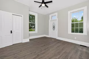 728 W 9th St, Covington, KY 41011 - Photo 10