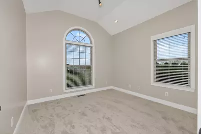 115 Chippewa Drive, Dry Ridge, KY 41035 - Photo 16