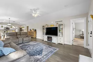 31 S Main St, Walton, KY 41094 - Photo 2