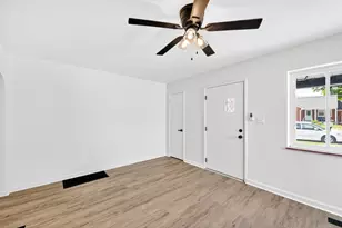 18 Lynn St, Florence, KY 41042 - Photo 8