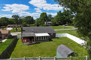 1129 Cayton Rd, Florence, KY 41042 - Photo 6