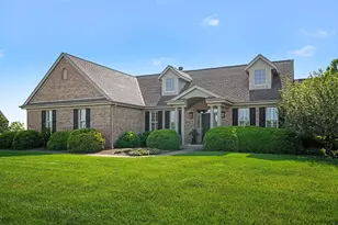 10535 Belle Pointe Dr, Alexandria, KY 41001 - Photo 2