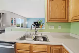 6308 Castleoak Dr, Florence, KY 41042 - Photo 16