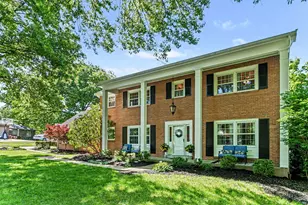 1941 Provincial Ln, Fort Mitchell, KY 41011 - Photo 2