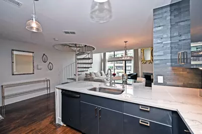 210 E 2nd Street #B, Covington, KY 41011 - Photo 12