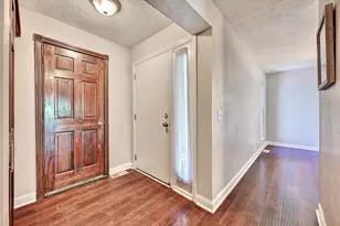 902 Wilderness Hill Ct, Villa Hills, KY 41017 - Photo 4