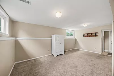 2366 N Fort Thomas Avenue, Fort Thomas, KY 41075 - Photo 14