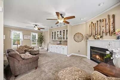 2366 N Fort Thomas Avenue, Fort Thomas, KY 41075 - Photo 6