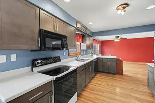 93 Roselawn Dr, Independence, KY 41051 - Photo 2