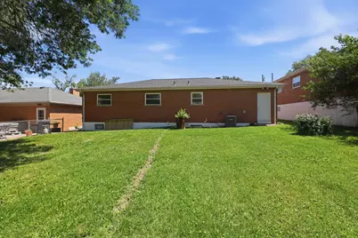 23 Edward Avenue, Florence, KY 41042 - Photo 4