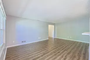112 Dogwood Dr, Newport, KY 41076 - Photo 8