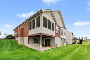 937 Hawkshead Ln, Erlanger, KY 41018 - Photo 2