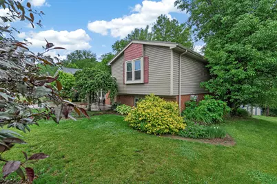 135 Brookwood Drive, Alexandria, KY 41001 - Photo 2