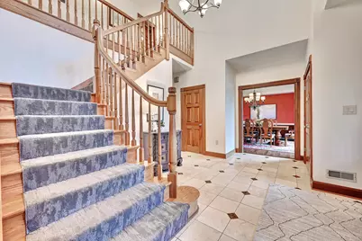 906 Squire Hill Court, Crescent Springs, KY 41017 - Photo 2
