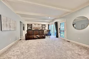 906 Squire Hill Ct, Crescent Springs, KY 41017 - Photo 6